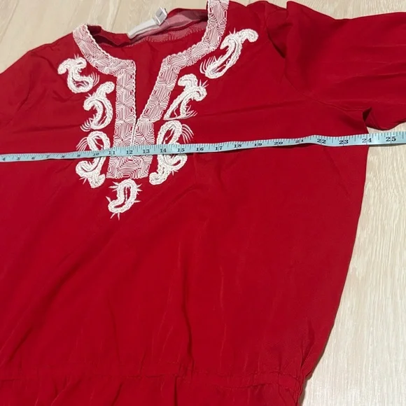 3/$10 Chico's Red Tunic with White Embroidery - Picture 3 of 7